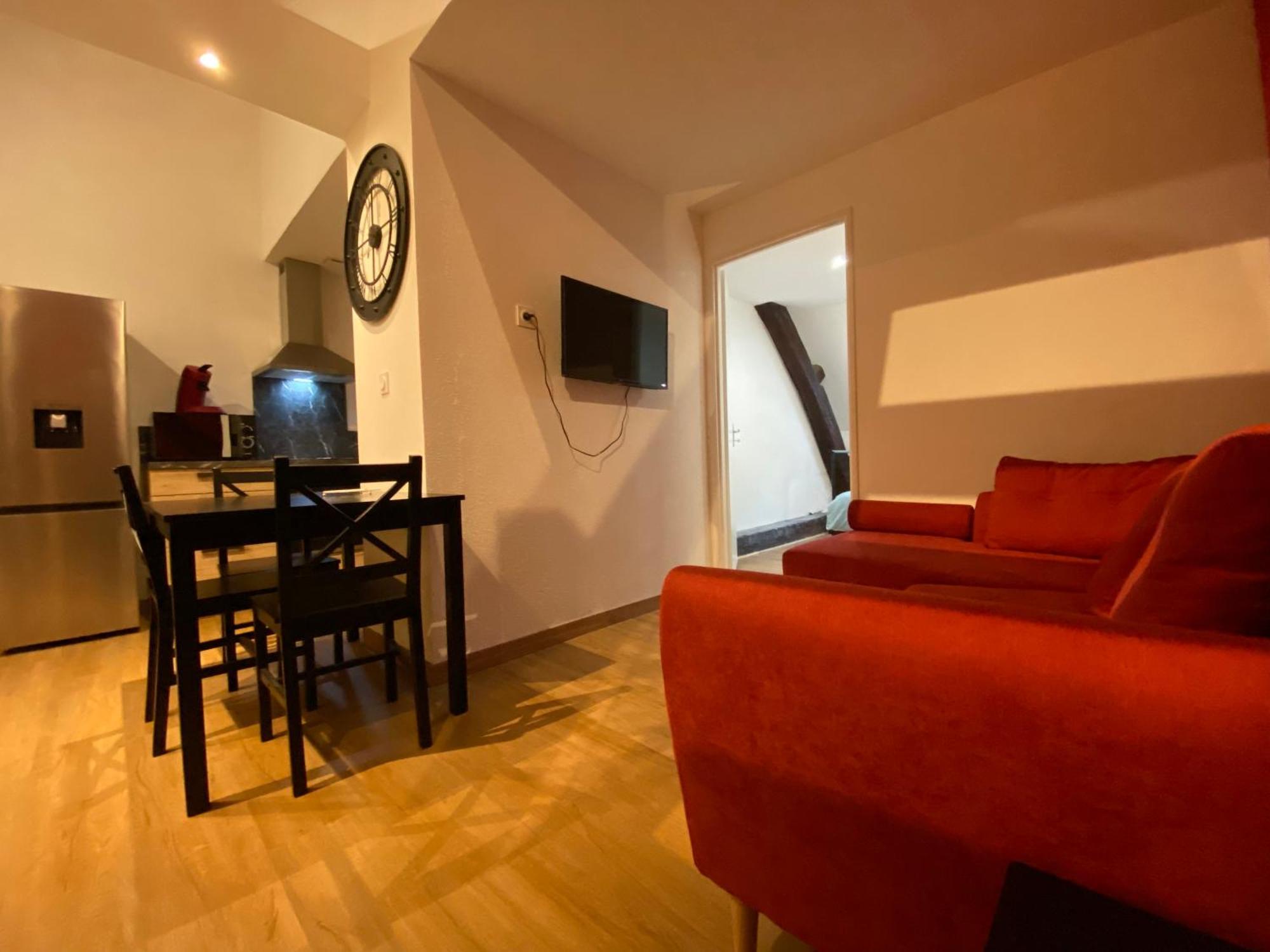 Appartements Baron Bouvier Vesoul Bagian luar foto