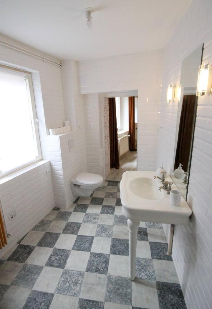 Appartements Baron Bouvier Vesoul Bagian luar foto