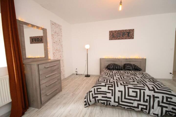 Appartements Baron Bouvier Vesoul Bagian luar foto